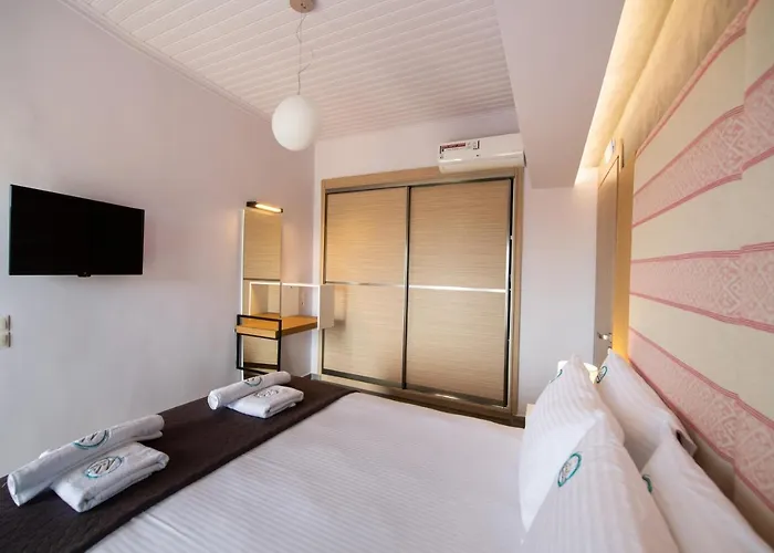 Aelia * Ágios Pétros