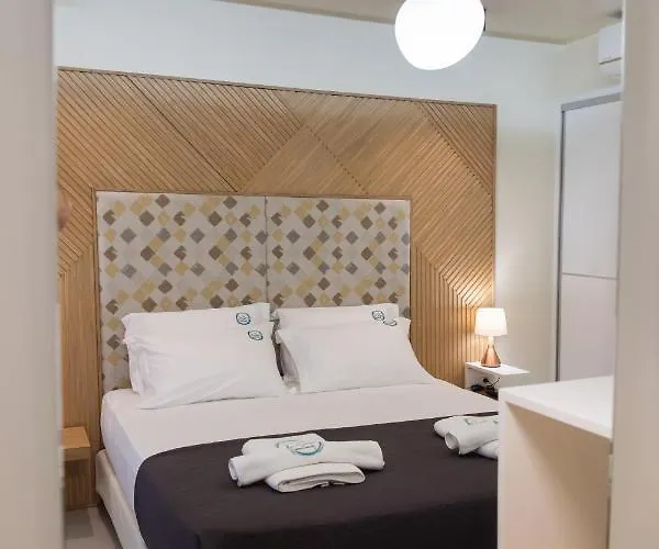 Aelia * Ágios Pétros